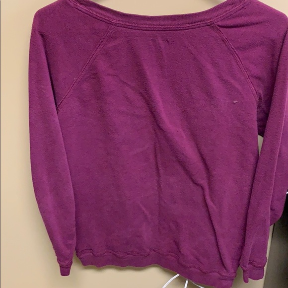 maroon sweater - Picture 2 of 3